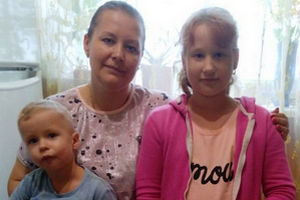 Inwoners van Kiev, wij hebben hulp nodig om Natalia Bailo, lerares van gymnasium nr. 31 in Tsjernihiv, te helpen haar ziekte te overwinnen!