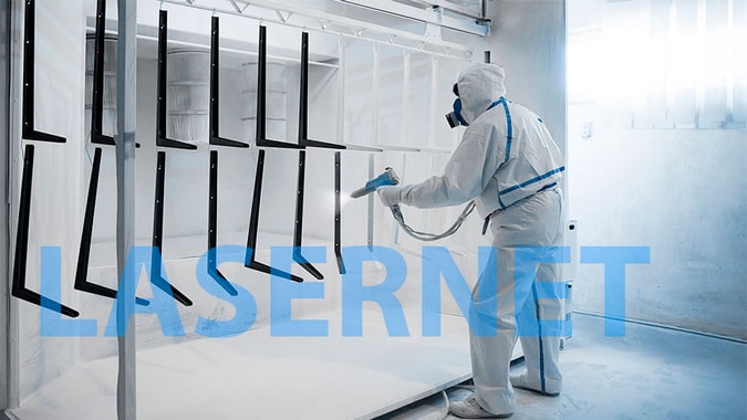 Pulvora tegaĵo el metalo